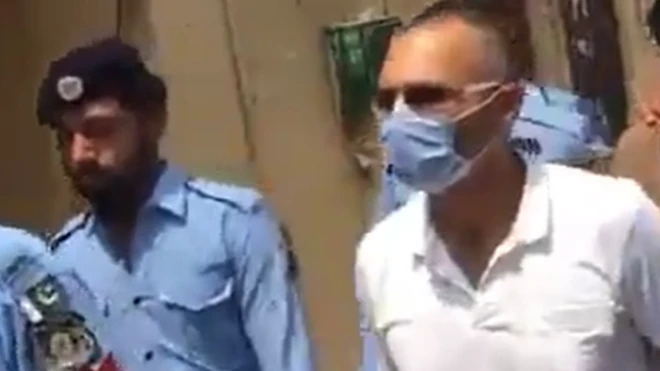 نور مقدم کے والد