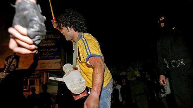 گرداندن با آفتابه
