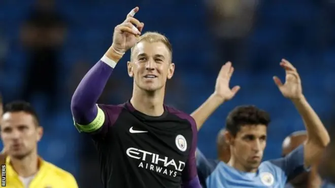 Taageerayaasha Man City ayaa Joe Hart u muujiyay taageero wayn