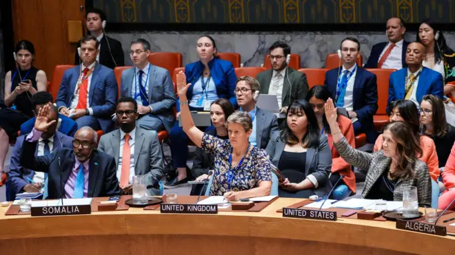 برنامه هسته‌ای ایران؛ قطعنامه پیشنهادی رد شد، تحریم‌ها باز می‌گرد