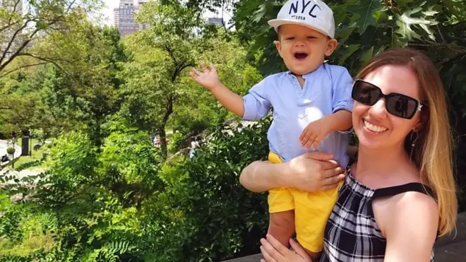 الأسترالية سارة كوبلاند