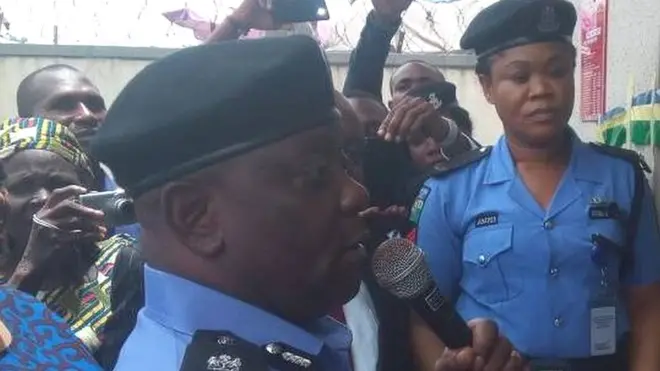 Kọmishọna ndị uweojii na Legos steeti bụ Edgal Imohimi kwuru na ha ebelatala ike ndị otu badoo na-akpa n'Ikorodu