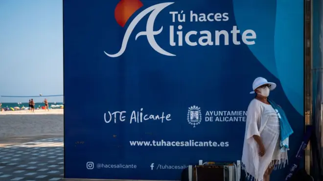 Операция прошла в том числе в курортном городе Аликанте