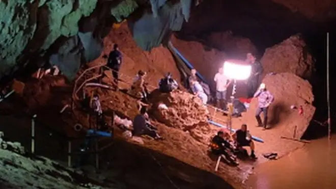 థామ్ లువాంగ్ గుహ.. ఫుట్‌బాల్ టీం చిక్కుకుపోయింది ఇందులోనే.