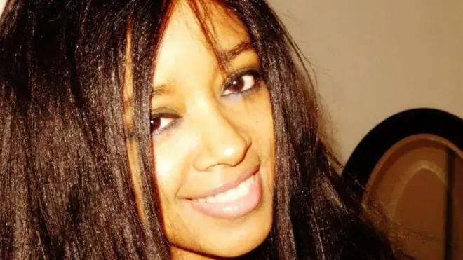 Стефані Адамс