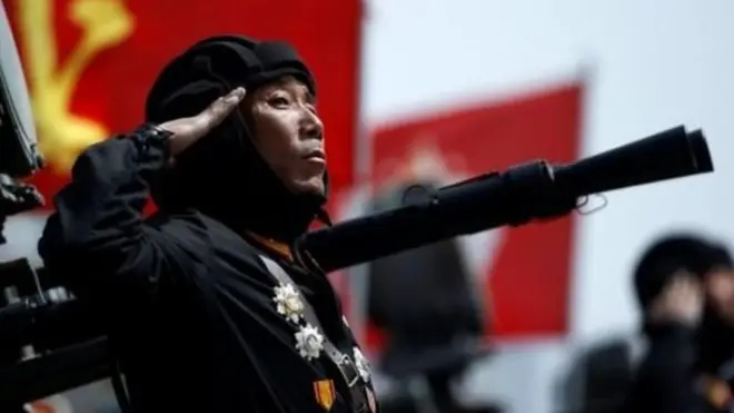 උණුසුම් වාතාවරණය උත්සන්න වෙමින් පවතින අතරවාරයේ