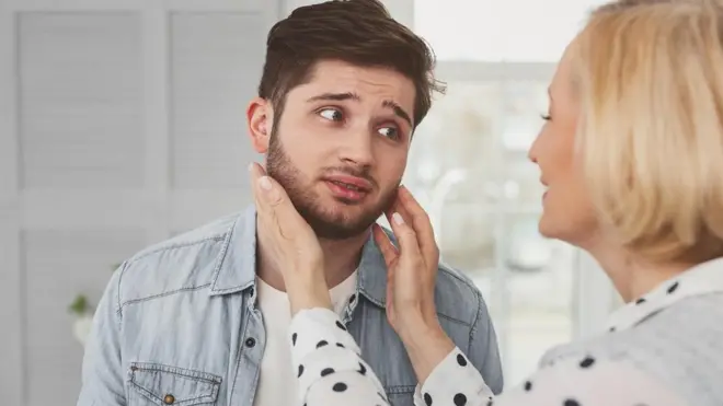 Підлітки, чиї батьки контролювали кожен їх крок, мали нижчу самооцінку і гірші лідерські якості