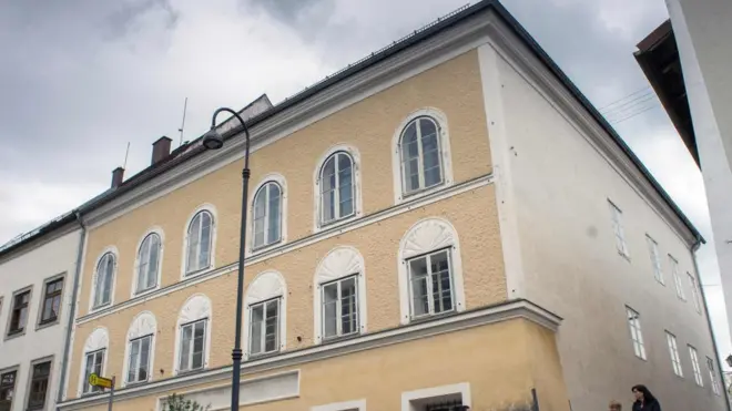 Hitler'in doğduğu ev