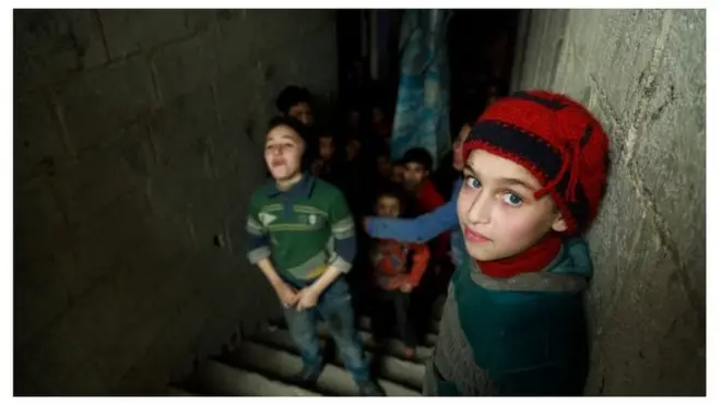 ليس الانتقال إلى ظروف جديدة سهلا على الأطفال