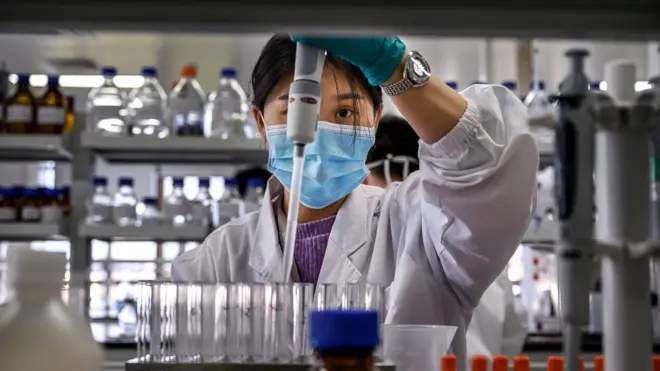 चीन में कोविड