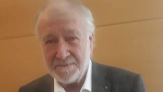 Pierre Galand avuga ko mu batanze uburyo bwo kugura ibirwanisho vyakoreshejwe muri jenoside harimwo n’Ibanki y’isi yose n’ikigega mpuzamakungu FMI