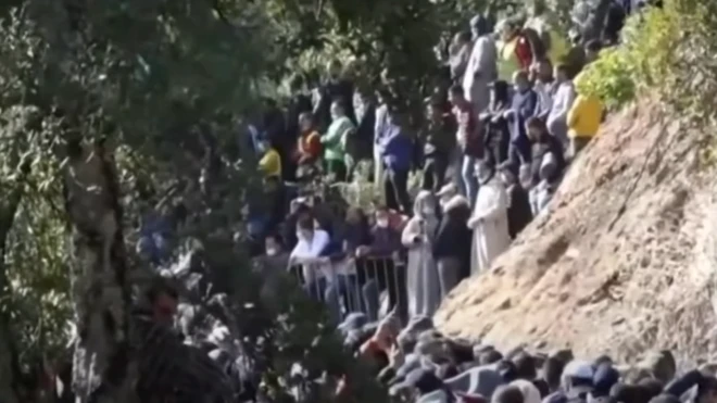 جزء من مراسم التشييع.