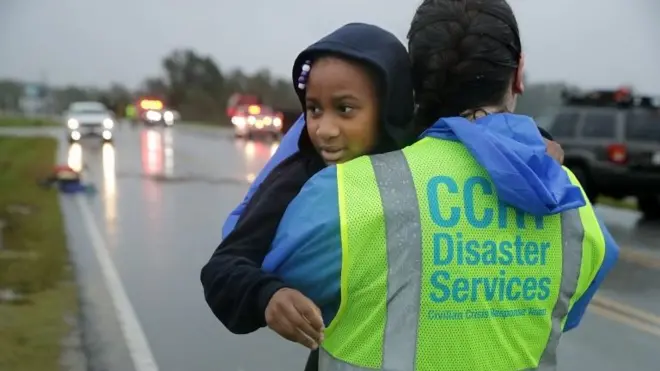 El huracán tocó tierra cerca de Wrightsville Beach, Carolina del Norte.
