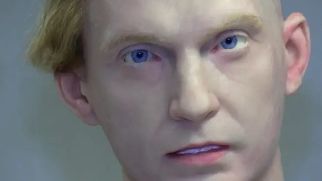 Робот Алексей