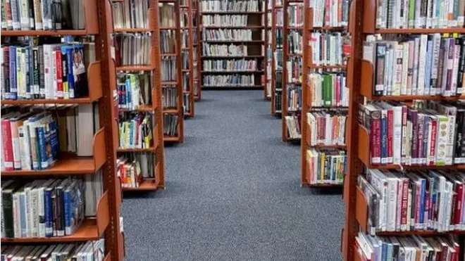 Kitaaboota sirnaan maqamanii