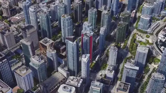 گوگل ارتھ کا دوبارہ ڈیزائن کیا گیا سافٹ ویئر لوگوں کو بہت سے مقامات تھری ڈی میں دکھاتا ہے اور اس میں بی بی سی سمیت دیگر پارٹنرز کی ویڈیوز بھی شامل کی گئی ہیں