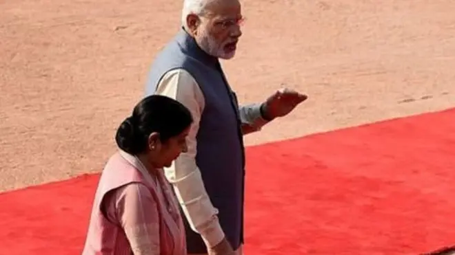 नरेंद्र मोदी, सुषमा स्वराज