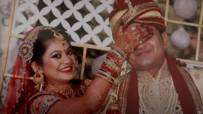 भारत में अब भी अरेंज्ड मैरिज का दबदबा है लेकिन इस दबदबे को तोड़ रही हैं सेमी अरेंज्ड शादियां.