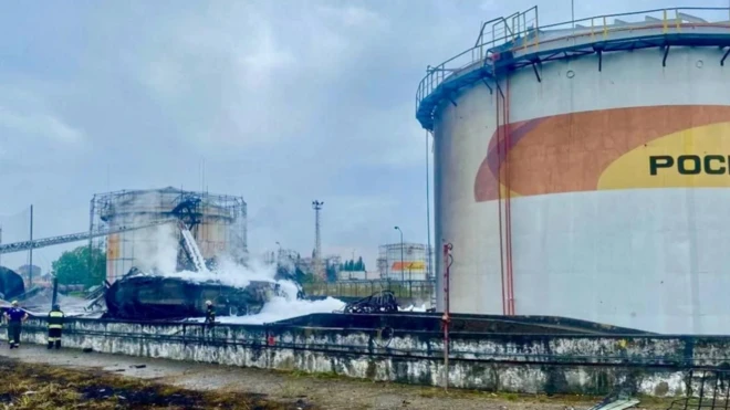 Soçi Belediye Başkanı Andrey Proşunin, rafineriden bu fotoğrafı paylaştı.