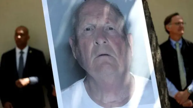 Nghi phạm Joseph James DeAngelo, 72 tuổi, bị buộc tội giết 12 người, hãm hiếp 51 người và thực hiện hơn 120 vụ trộm cắp