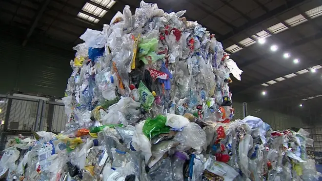 пластик у китай