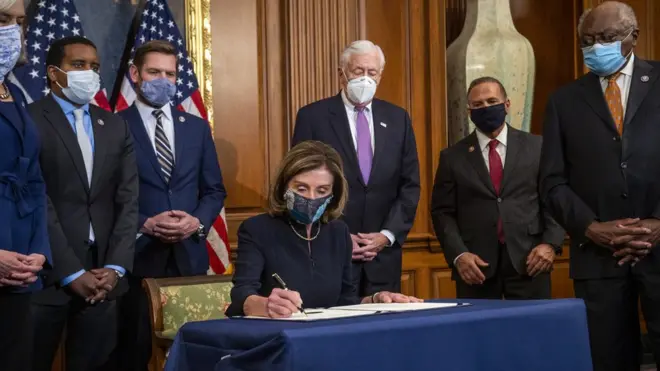 ABD Kongresi'nde Trump'ın azil süreci