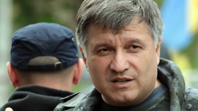 Арсен Аваков каже, що "центр впливу" у цих справах розташований за межами України