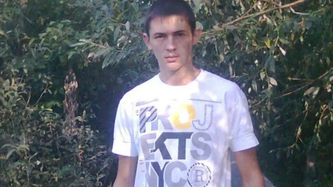 После протестов Подлобников уехал в Россию на заработки, теперь его выдают Минску