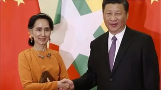 နိုင်ငံတော် အတိုင်ပင် ခံ ပုဂ္ဂိုလ် ဒေါ်အောင်ဆန်းစုကြည်နဲ့ တရုတ် သမ္မတ ရှီကျင်းပင်