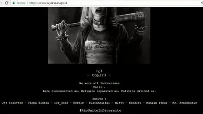 Dalam kasus peretasan terbaru, beranda situs Kejaksaan Agung diganti.