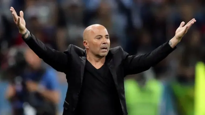 Sampaoli lleva un empate y una derrota con Argentina.