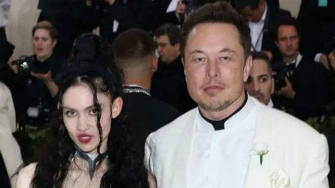 Твитом о цене акций в 420 долларов Маск хотел рассмешить свою подругу - канадскую певицу Grimes