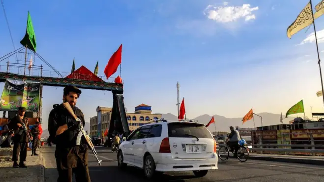 نیروهای طالبان در منطقه شیعه‌نشین کابل