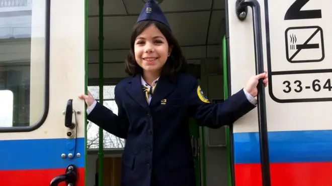 少年們要經歷6個月的高強度培訓才能擔當列車員（圖片來源: Mike MacEacheran）