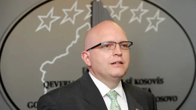 U više navrata bio u Prištini, kao i u Beogradu