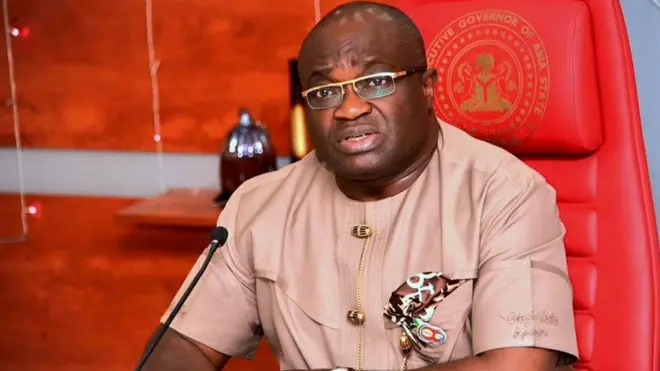 Ikpeazu na-akwalite akụkụ dị ichecihe iji wulie steeti ya