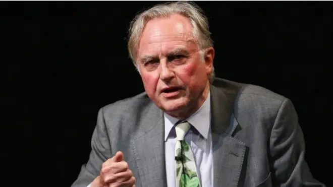 Warga Bay Area mengungkapkan Dawkins pernah mengetwit "Islam adalah kekuatan jahat terbesar di dunia saat ini".