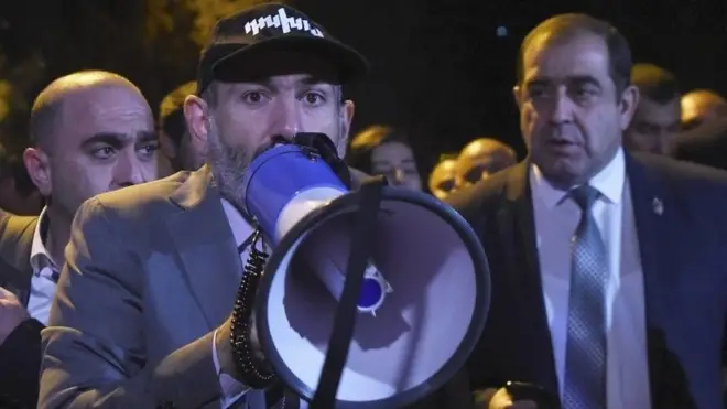 Никола Пашинян сообщил, что готов уйти в отставку в ближайшие дни