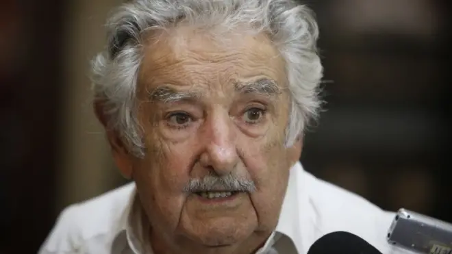 El expresidente de Uruguay, José Mujica, viajó a Estados Unidos para participar en la presentación de dos películas sobre su vida.
