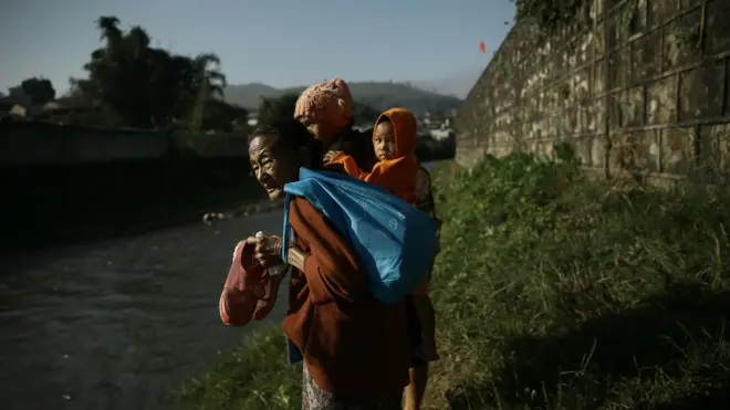 ရှမ်းမြောက် တိုက်ပွဲတွေကြောင့် ထွက်ပြေးနေရတဲ့ ဒုက္ခသည်တွေ