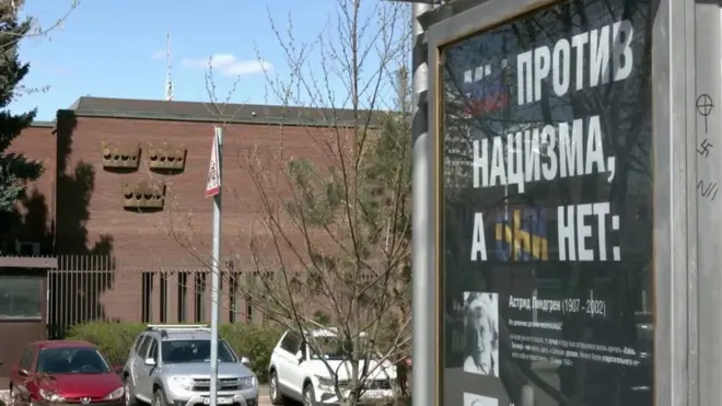 В Москве появились плакаты, обвиняющие шведов в нацизме. Что с этим не так?