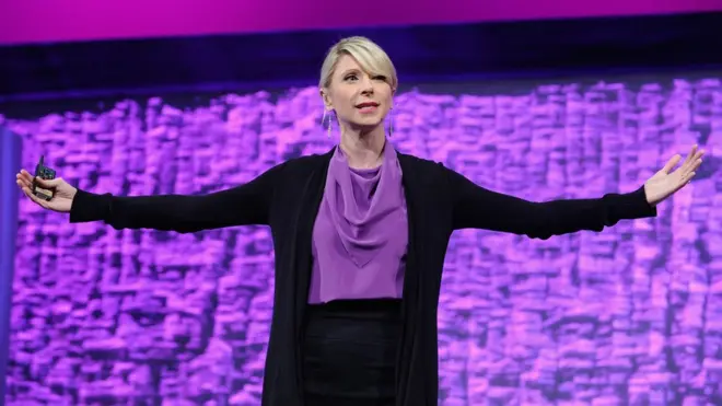 Ammy Cuddy, psicóloga social