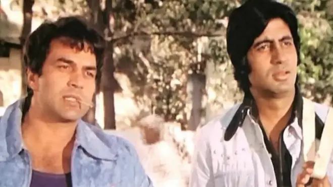 धर्मेंद्र आणि अमिताभ बच्चन