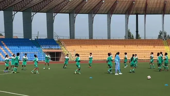 ኣባላት ሃገራዊት ጋንታ ኤርትራ ደቂ ኣንስትዮ ትሕቲ 20 ዓመት ኣብ እዋን ልምምድ