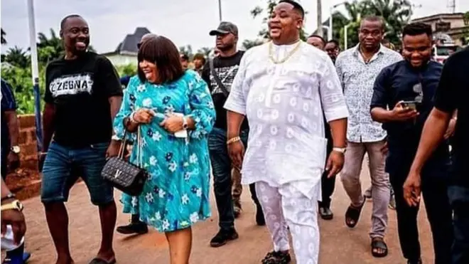 Obi Cubana Oba Anambra: Cubana Chief Priest oga mama burial fotos from Oba, Anambra State