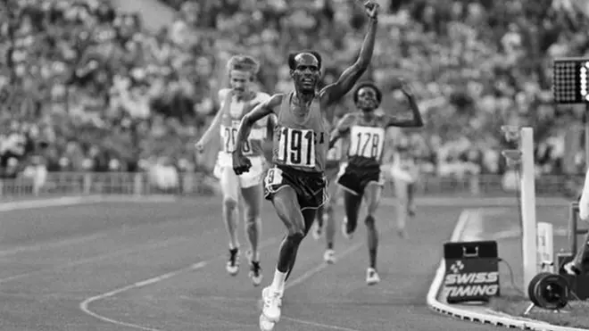 ምሩጽ ይፍጠር