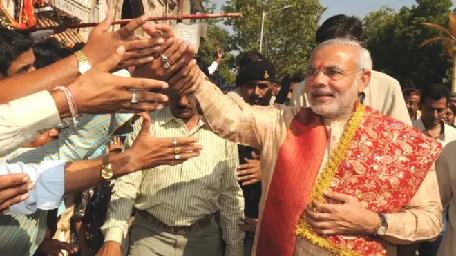 नरेंद्र मोदी