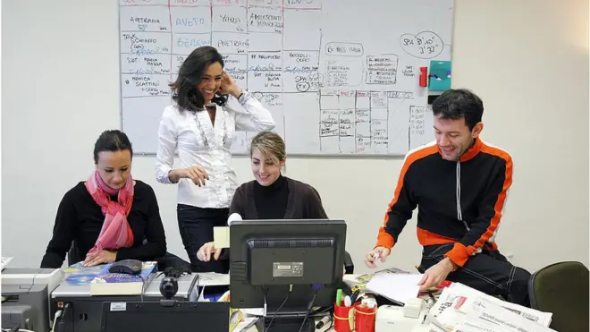 Kebahagiaan pegawai disebut sebagai salah satu kunci kesuksesan sebuah perusahaan.