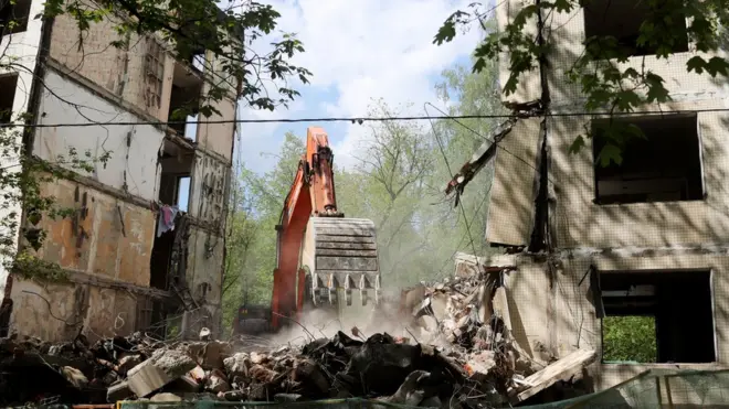 Снос пятиэтажек