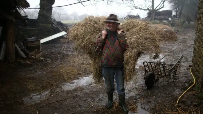 70-річний Жан-Бернар Юон почувається щасливим